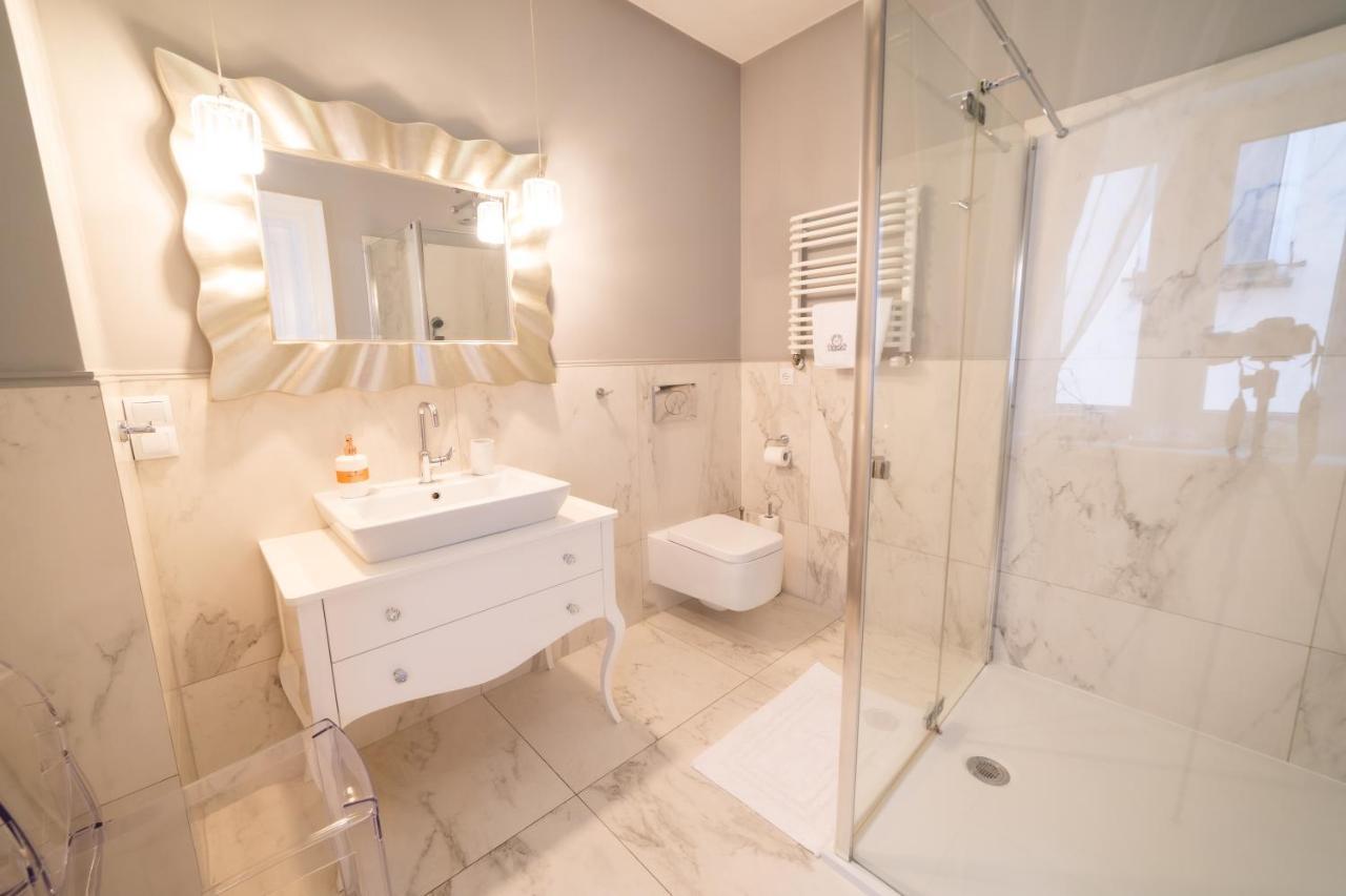 Apartamenty Pod Zegarem Mikołajki Kültér fotó