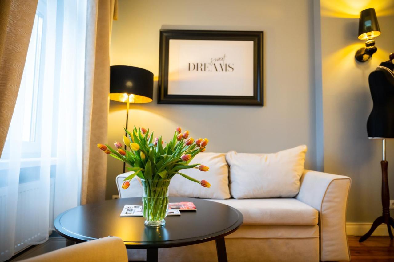 Apartamenty Pod Zegarem Mikołajki Kültér fotó